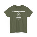 Unisex Pet Lover Tee - "Amor a primera lamida" - Perfect for Dog Lovers, Animal Enthusiasts, Gifts, Casual Wear, Cute Fashion
